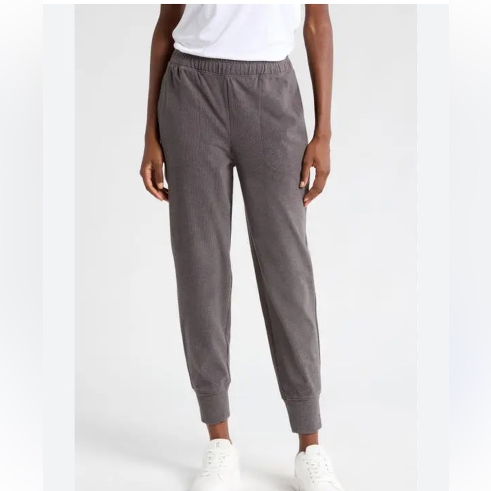 Varley women’s brushed rib knit slim cuff Large pockets Charcoal Jogger Pants